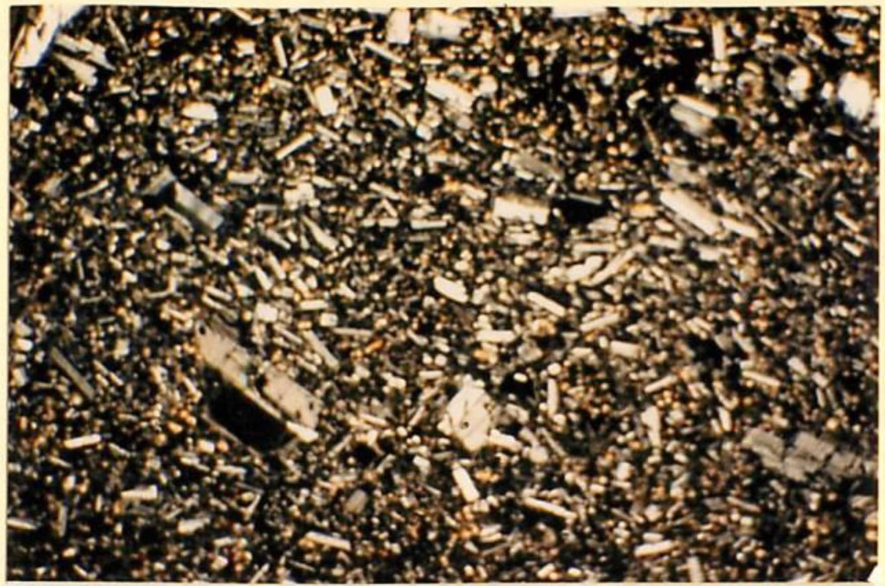 thin section image 1