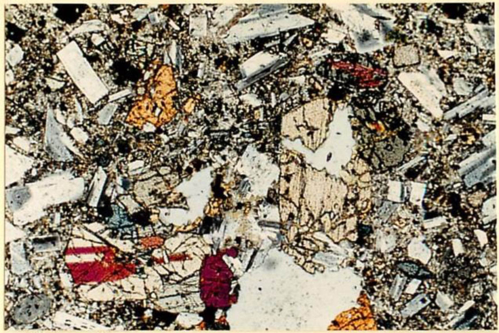 thin section image 1