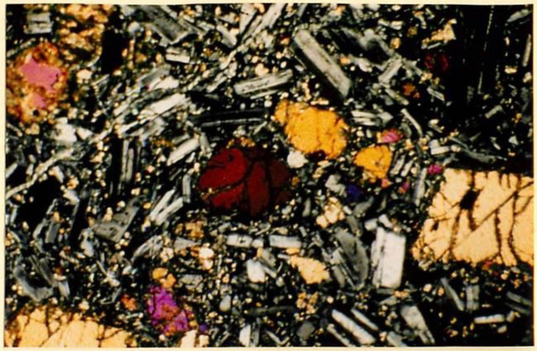 thin section image 1