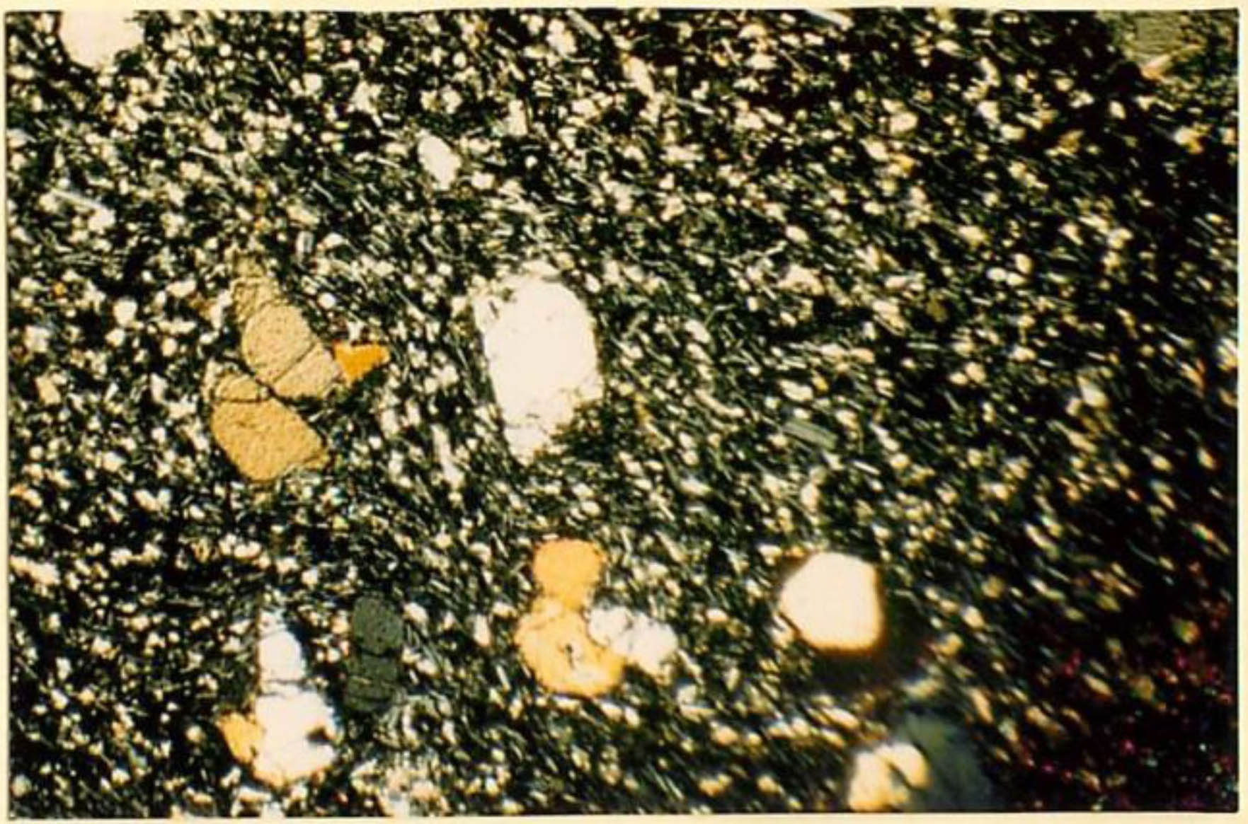 thin section image 1